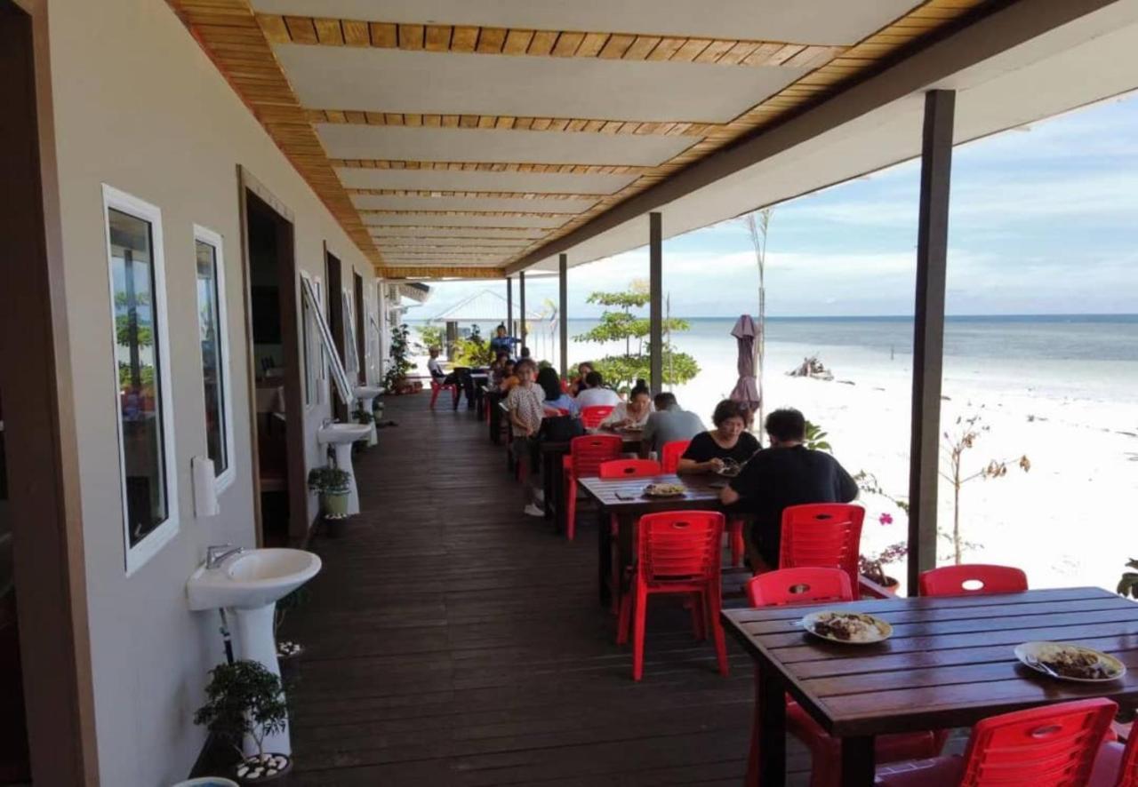 Santiri Island Resort Semporna Exterior photo