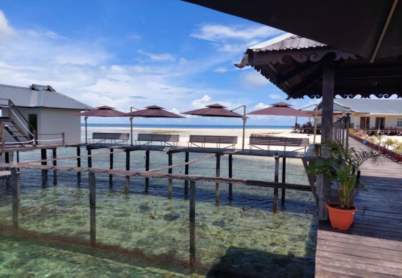 Santiri Island Resort Semporna Exterior photo